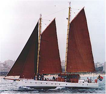 Ancilla II under sail